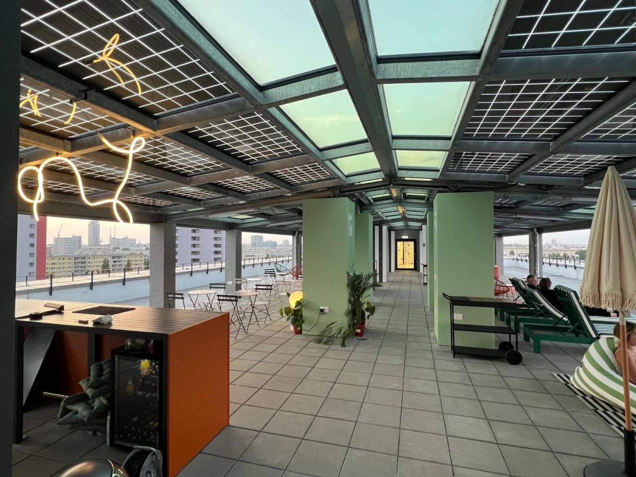 Cozy Modern Studio Next To Easy Side Galley Berlim Exterior foto